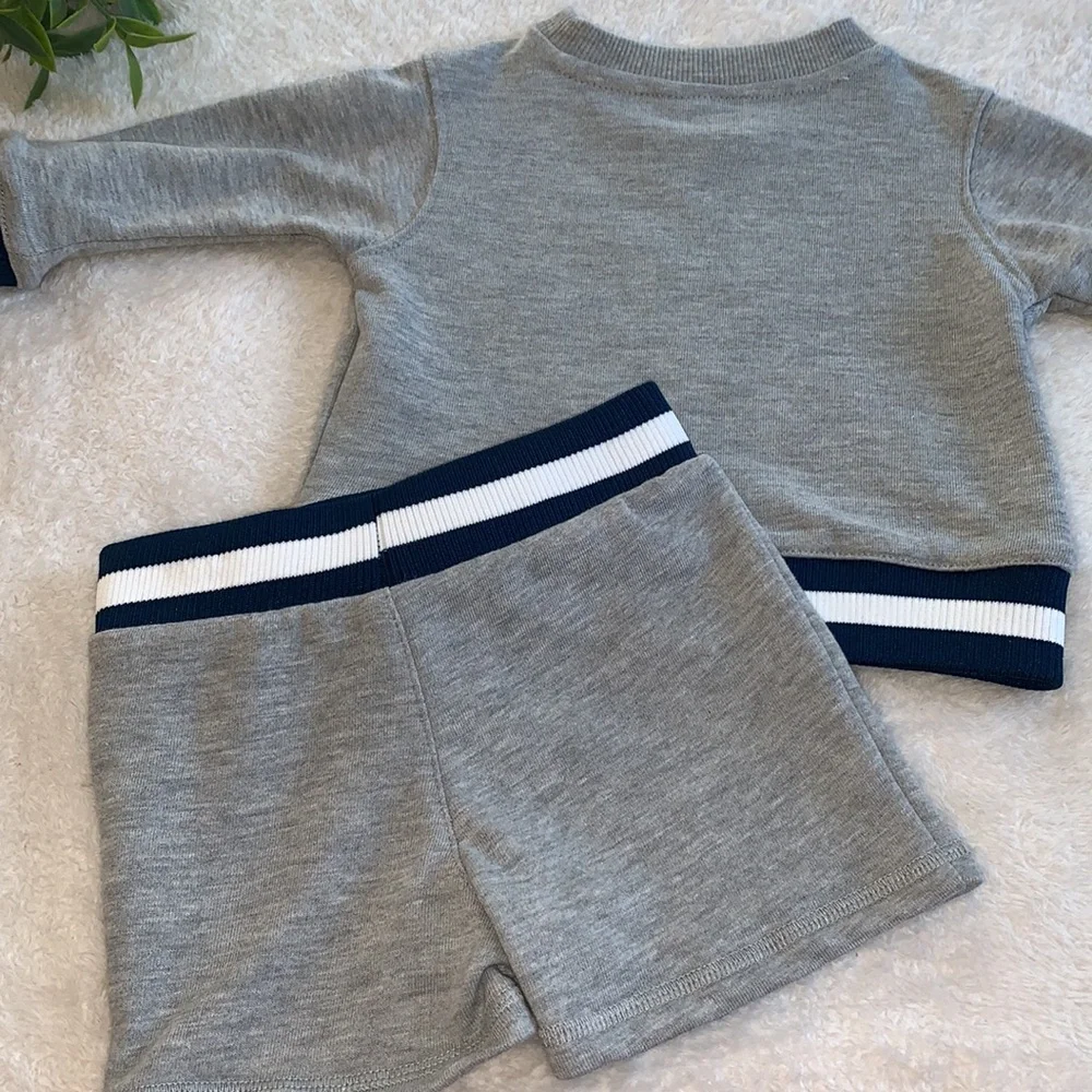 NWT Eddie Bauer 12M Baby Gray /Navy Sweatshirt & Shorts French Terry Set
